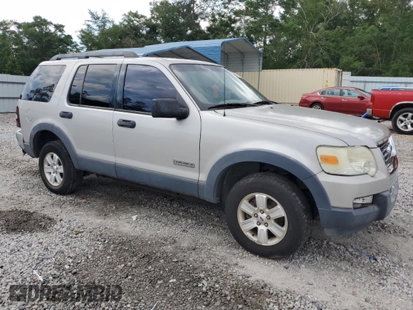 2006 Ford Explorer XLT z VIN 1FMEU63E66ZA29135, wystawiony jako Copart lot #54723255 z przebiegiem 202 815 mil mil oraz Czysty tytuł • Clean title. Historia ofert i sprzedaży dostępna na DreamBid. Obrazek 4.