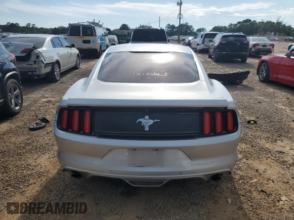 2017 Ford Mustang V6 z VIN 1FA6P8AM1H5267139, wystawiony jako Copart lot #61243115 z przebiegiem 136 917 mil mil oraz Szkoda całkowita • Salvage title. Historia ofert i sprzedaży dostępna na DreamBid. Obrazek 6.
