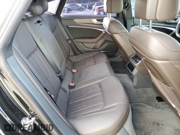 2019 Audi A7 Premium Plus with VIN WAUU2AF25KN065746, listed as a Copart auction lot 81945933 with 65,171 mi miles and . Bid and sale history available at DreamBid. Image 10.