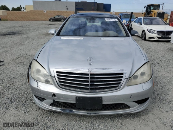 2007 Mercedes-Benz S-Class 5.5L V8 with VIN WDDNG71X67A084308, listed as a Copart auction lot 46955115 with 128,781 mi miles and Salvage Title. Bid and sale history available at carsss.com. Image 5.
