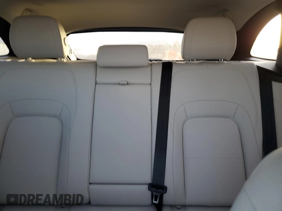2022 Jaguar F-Pace with VIN SADCK2EX2NA692924, listed as a Copart auction lot 84431864 with 31,520 mi miles and Salvage title. Bid and sale history available at DreamBid. Image 10.