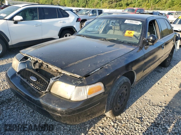2004 Ford Police Interceptor Base w/3.27 Axle z VIN 2FAFP71WX4X149014, wystawiony jako Copart lot #71305734 z przebiegiem 180 542 mil mil oraz Szkoda całkowita • Salvage title. Historia ofert i sprzedaży dostępna na DreamBid. Obrazek 1.