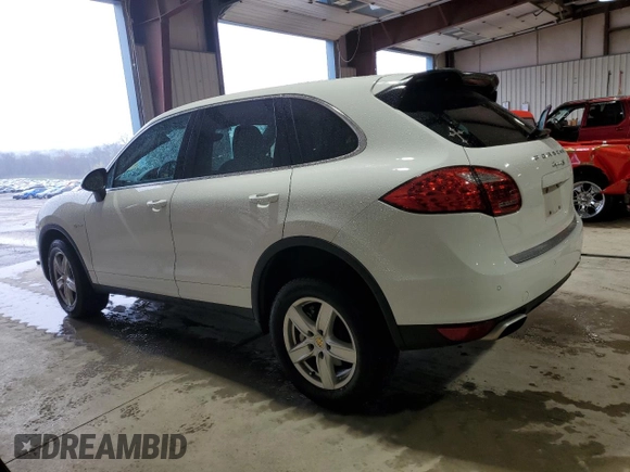 2014 Porsche Cayenne S Hybrid with VIN WP1AE2A28ELA50523, listed as a Copart auction lot 51361695 with 74,806 mi miles and Salvage title. Bid and sale history available at DreamBid. Image 2.