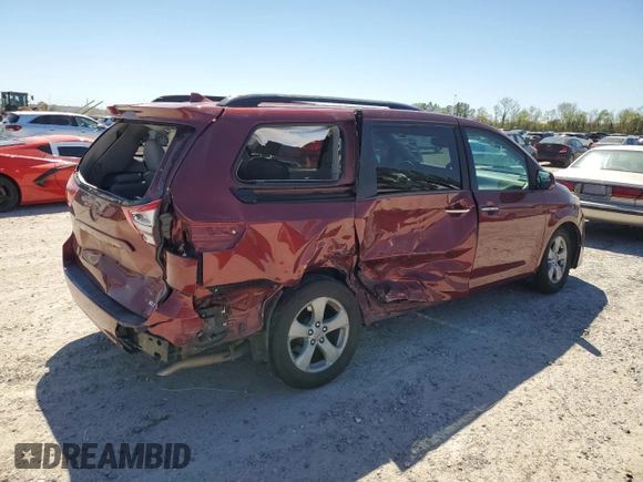 2019 Toyota Sienna XLE Auto Access Seat with VIN 5TDYZ3DC8KS971035, listed as a Copart auction lot 50024515 with 108,901 mi miles and Salvage Title. Bid and sale history available at carsss.com. Image 3.