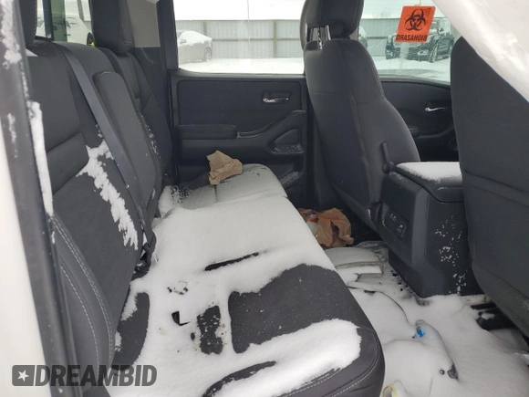 2024 Nissan Frontier SV z VIN 1N6ED1FK3RN618063, wystawiony jako Copart lot #45242025 z przebiegiem 24 979 mil mil oraz Szkoda całkowita • Salvage title. Historia ofert i sprzedaży dostępna na DreamBid. Obrazek 10.