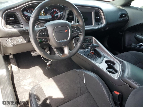 2019 Dodge Challenger GT with VIN 2C3CDZJG1KH596515, listed as a Copart auction lot 48422135 with 97,518 mi miles and Salvage Title. Bid and sale history available at carsss.com. Image 8.