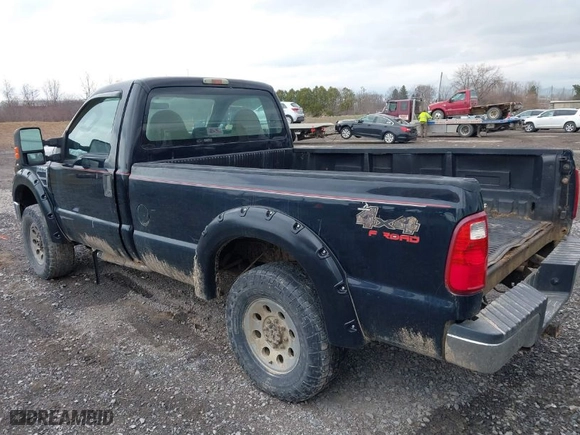 2010 Ford Super Duty F-250 SRW XL with VIN 1FTNF2B58AEA11843, listed as a IAAI auction lot 41853502 with 139,625 mi miles. Bid and sale history available at carsss.com. Image 3.