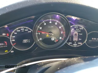 2022 Porsche Cayenne with VIN WP1AA2AY3NDA06469, listed as a Copart auction lot 41772405 with 13,581 mi miles and Salvage title. Bid and sale history available at DreamBid. Image 9.