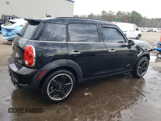 2012 MINI Countryman S with VIN WMWZC5C53CWM11801, listed as a Copart auction lot 43508965 with 101,751 mi miles and Salvage Title. Bid and sale history available at DreamBid. Image 3.