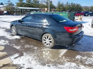 2007 Lincoln MKZ with VIN 3LNHM26T07R653177, listed as a IAAI auction lot 41571111 with 124,929 mi miles. Bid and sale history available at carsss.com. Image 3.