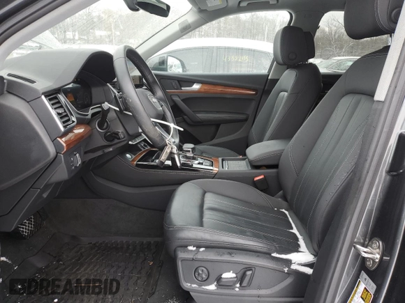 2021 Audi Q5 Premium Plus with VIN WA1E2AFY8M2066920, listed as a Copart auction lot 43134605 with 12,304 mi miles and Salvage Title. Bid and sale history available at carsss.com. Image 7.