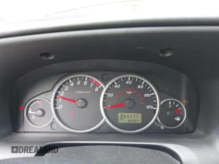 2005 Mazda Tribute S with VIN 4F2CZ96185KM16560, listed as a IAAI auction lot 42065748 with 84,584 mi miles and . Bid and sale history available at carsss.com. Image 7.