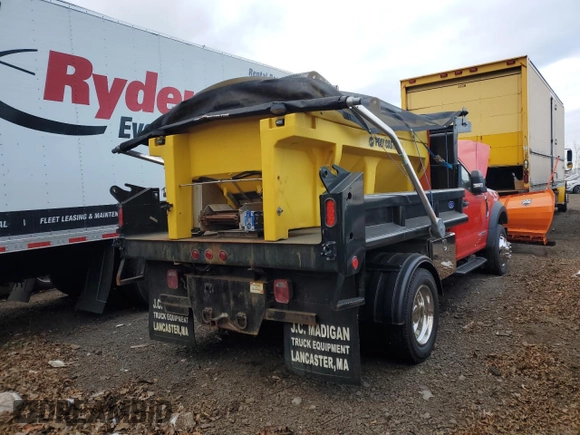 2021 Ford F-550 XL z VIN 1FDUF5HT5MDA10111, wystawiony jako Copart lot #87877275 z przebiegiem 36 100 mil mil oraz Szkody całkowita. Historia ofert i sprzedaży dostępna na DreamBid. Obrazek 3.