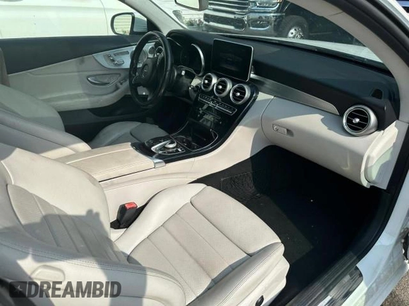 2017 Mercedes-Benz C 300 z VIN WDDWJ4KB0HF365600, wystawiony jako Copart lot #61332505 z przebiegiem 90 209 mil mil oraz Czysty tytuł • Clean title. Historia ofert i sprzedaży dostępna na DreamBid. Obrazek 11.