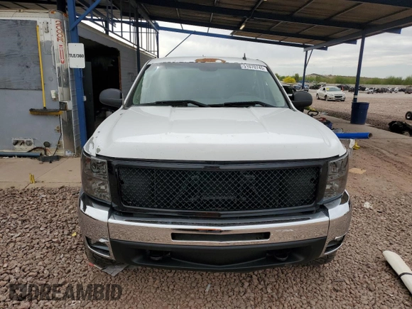 2012 Chevrolet Silverado 1500 LT with VIN 3GCPKSE71CG189543, listed as a Copart auction lot 51070745 with 299,311 mi miles and Salvage Title. Bid and sale history available at DreamBid. Image 5.