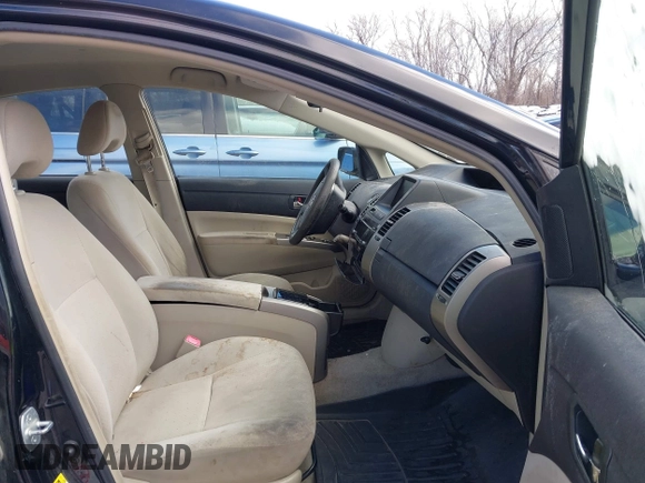 2008 Toyota Prius with VIN JTDKB20U683341513, listed as a IAAI auction lot 41735377 with 189,992 mi miles. Bid and sale history available at carsss.com. Image 5.