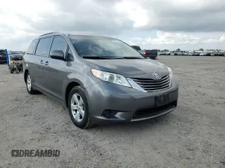 2017 Toyota Sienna LE Auto Access Seat with VIN 5TDKZ3DC5HS885101, listed as a Copart auction lot 59471975 with 117,696 mi miles and Salvage title. Bid and sale history available at DreamBid. Image 14.