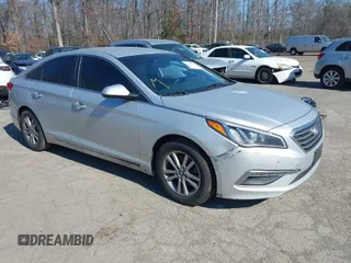 2015 Hyundai Sonata SE z VIN 5NPE24AF0FH161034, wystawiony jako IAAI lot #41640925 z przebiegiem 223 268 mil mil oraz . Historia ofert i sprzedaży dostępna na DreamBid. Obrazek 1.