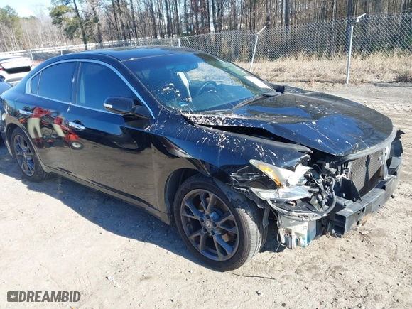 2012 Nissan Maxima 3.5 S with VIN 1N4AA5AP3CC830118, listed as a IAAI auction lot 41289188 with 223,508 mi miles. Bid and sale history available at carsss.com. Image 1.