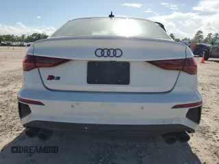 2023 Audi S3 Premium Plus z VIN WAUH3DGY2PA048968, wystawiony jako Copart lot #58960584 z przebiegiem 9 861 mil mil oraz Szkoda całkowita • Salvage title. Historia ofert i sprzedaży dostępna na DreamBid. Obrazek 6.