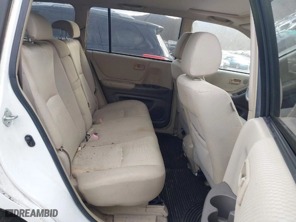 2004 Toyota Highlander with VIN JTEEP21A240036598, listed as a IAAI auction lot 41696106 with 145,242 mi miles. Bid and sale history available at carsss.com. Image 8.