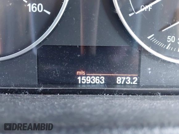 2013 BMW 3 Series 320i with VIN WBA3B1C5XDF461582, listed as a IAAI auction lot 41644855 with 159,363 mi miles. Bid and sale history available at carsss.com. Image 16.