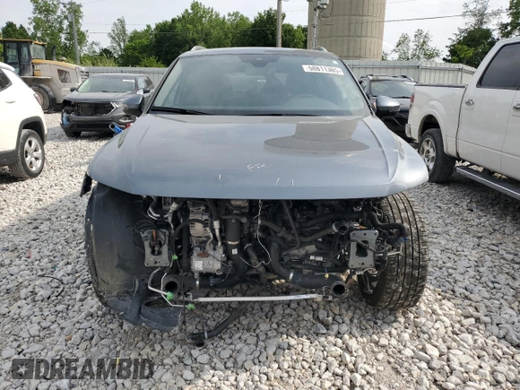 2024 Volkswagen Tiguan SEL R-Line with VIN 3VV4B7AX3RM199363, listed as a Copart auction lot 58811365 with 24,193 mi miles and Clean title. Bid and sale history available at DreamBid. Image 5.