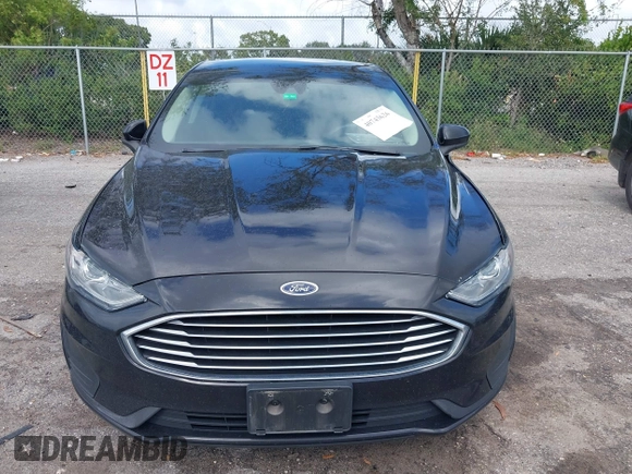 2020 Ford Fusion SE with VIN 3FA6P0HDXLR170082, listed as a IAAI auction lot 40743626 with 53,055 mi miles. Bid and sale history available at carsss.com. Image 12.
