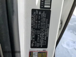 2015 Kia K900 Premium with VIN KNALU4D49F6025052, listed as a Copart auction lot 37285904 with 81,490 mi miles and Salvage Title. Bid and sale history available at carsss.com. Image 12.