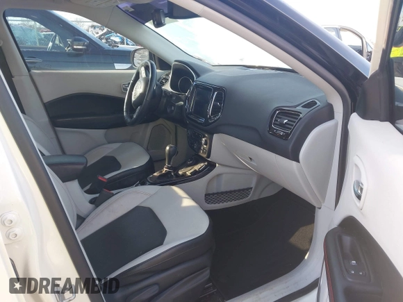 2020 Jeep Compass Limited with VIN 3C4NJDCB7LT159113, listed as a IAAI auction lot 41576805 with 75,921 mi miles and . Bid and sale history available at carsss.com. Image 5.