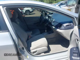 2010 Honda Insight EX with VIN JHMZE2H74AS041533, listed as a IAAI auction lot 42675766 with 203,357 mi miles and . Bid and sale history available at DreamBid. Image 5.