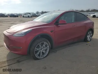 2024 Tesla Model Y Long Range with VIN 7SAYGAEE8RF081789, listed as a Copart auction lot 87361764 with 11,690 mi miles and Salvage Title. Bid and sale history available at carsss.com. Image 1.