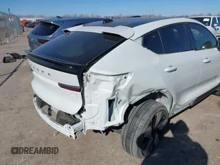 2023 Volvo C40 Ultimate with VIN YV4ED3GM0P2047030, listed as a IAAI auction lot 41343718 with 10,888 mi miles and . Bid and sale history available at DreamBid. Image 6.