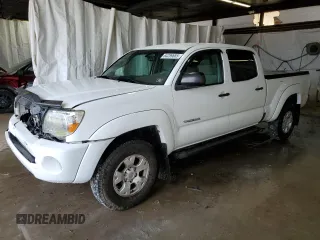 2009 Toyota Tacoma with VIN 3TMMU52N89M013035, listed as a Copart auction lot 64289685 with 214,377 mi miles and Salvage title. Bid and sale history available at DreamBid. Image 1.