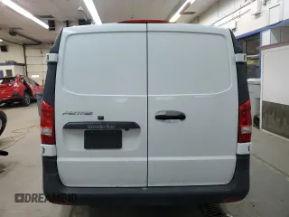 2021 Mercedes-Benz Metris Cargo z VIN W1YV0BEY8M3867002, wystawiony jako Copart lot #84775284 z przebiegiem 5 991 mil mil oraz Czysty tytuł • Clean title. Historia ofert i sprzedaży dostępna na DreamBid. Obrazek 6.