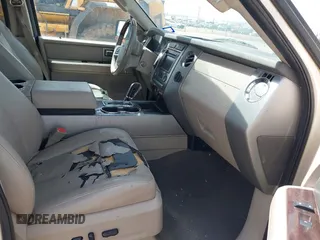 2007 Ford Expedition Limited с VIN 1FMFU19597LA75951, выставлен на аукционе IAAI как лот 42144578 с пробегом 291 648 миль миль и . История ставок и продаж доступна на DreamBid. Изображение 5.