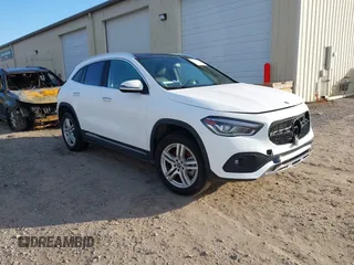 2023 Mercedes-Benz GLA 250 z VIN W1N4N4GB0PJ448110, wystawiony jako IAAI lot #41441057 z przebiegiem 24 693 mil mil oraz . Historia ofert i sprzedaży dostępna na DreamBid. Obrazek 1.