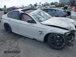 2013 BMW 5 Series 535i with VIN WBAFR7C54DC826402, listed as a IAAI auction lot 41913144 with Not Provided miles and . Bid and sale history available at DreamBid. Image 12.