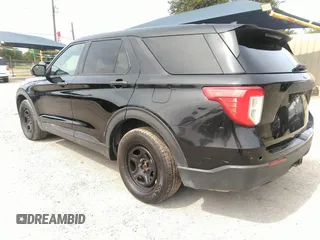 2020 Ford Police Interceptor Utility z VIN 1FM5K8AB9LGB85123, wystawiony jako IAAI lot #42265559 z przebiegiem 116 689 mil mil oraz . Historia ofert i sprzedaży dostępna na DreamBid. Obrazek 3.