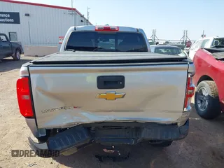 2017 Chevrolet Colorado 4WD ZR2 z VIN 1GCGTEEN3H1304064, wystawiony jako IAAI lot #41919435 z przebiegiem 46 754 mil mil oraz . Historia ofert i sprzedaży dostępna na DreamBid. Obrazek 16.