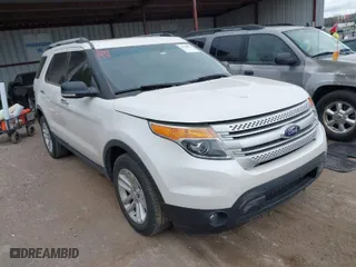 2014 Ford Explorer XLT with VIN 1FM5K7D95EGB90163, listed as a IAAI auction lot 41896474 with 139,694 mi miles. Bid and sale history available at carsss.com. Image 1.