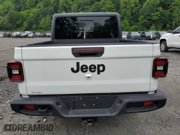 2024 Jeep Gladiator Sport S z VIN 1C6HJTAG0RL121370, wystawiony jako Copart lot #61211815 z przebiegiem 17 928 mil mil oraz Szkoda całkowita • Salvage title. Historia ofert i sprzedaży dostępna na DreamBid. Obrazek 6.
