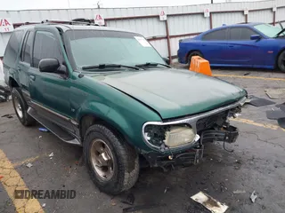 2000 Ford Explorer XLT z VIN 1FMZU63P9YUB63432, wystawiony jako IAAI lot #41553738 z przebiegiem 332 946 mil mil oraz . Historia ofert i sprzedaży dostępna na DreamBid. Obrazek 1.
