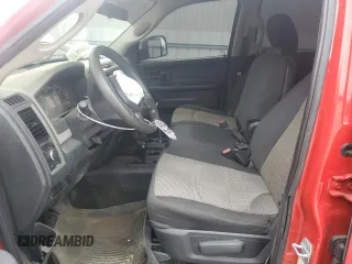 2012 Ram 2500 ST z VIN 3C6UD5CL5CG236045, wystawiony jako Copart lot #54222745 z przebiegiem 195 694 mil mil oraz Szkoda całkowita • Salvage title. Historia ofert i sprzedaży dostępna na DreamBid. Obrazek 7.