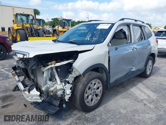 2019 Subaru Forester z VIN JF2SKACC3KH468292, wystawiony jako IAAI lot #42723489 z przebiegiem 80 120 mil mil oraz . Historia ofert i sprzedaży dostępna na DreamBid. Obrazek 2.