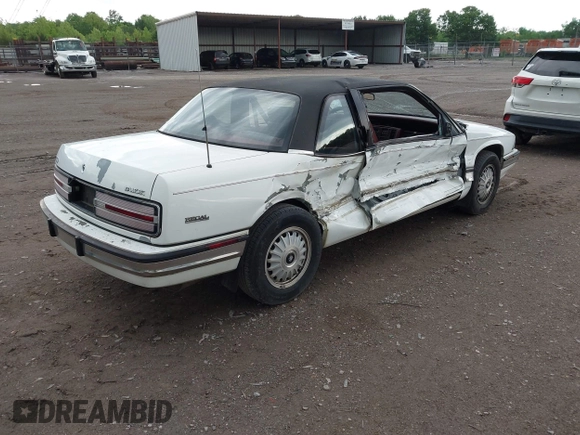 1993 Buick Regal with VIN 2G4WD14L8P1418759, listed as a IAAI auction lot 42232352 with 50,564 mi miles and . Bid and sale history available at DreamBid. Image 4.