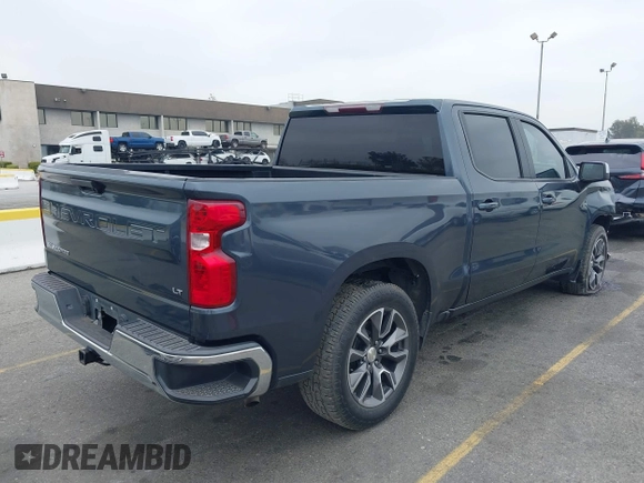 2020 Chevrolet Silverado 1500 LT with VIN 3GCPWCED8LG123815, listed as a IAAI auction lot 41880381 with 65,908 mi miles. Bid and sale history available at carsss.com. Image 4.