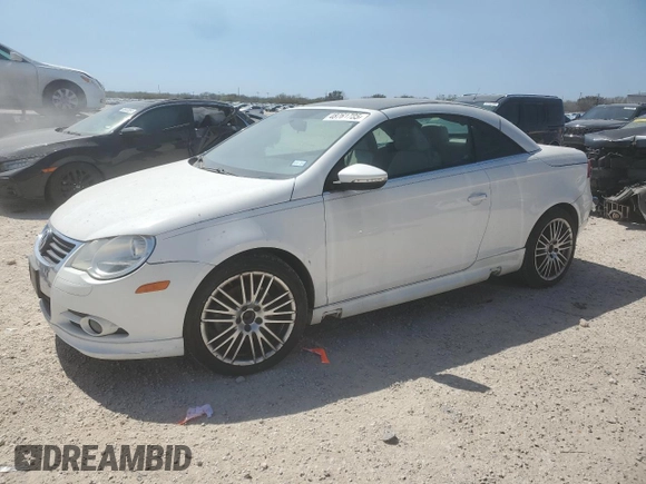 2011 Volkswagen Eos Komfort with VIN WVWBW7AH7BV002564, listed as a Copart auction lot 48761785 with 100,512 mi miles and Clean Title. Bid and sale history available at DreamBid. Image 1.