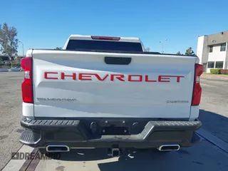 2020 Chevrolet Silverado 1500 Custom Trail Boss with VIN 3GCPYCEF7LG390567, listed as a IAAI auction lot 38125023 with 96,521 mi miles and . Bid and sale history available at DreamBid. Image 16.