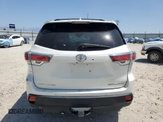 2015 Toyota Highlander Limited with VIN 5TDDKRFH5FS220155, listed as a Copart auction lot 61632405 with 152,932 mi miles and Salvage title. Bid and sale history available at DreamBid. Image 6.